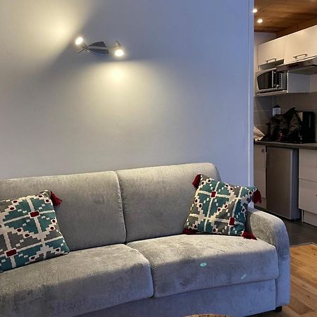 Studio With Balcony In Chamonix Apartment Exterior photo